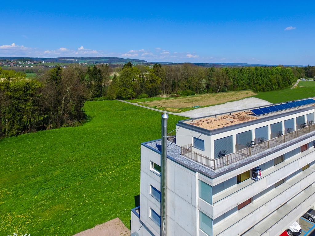 Hotel Frauenfeld Bagian luar foto
